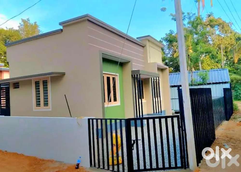 ചേർത്തല കെവിഎം ഹോസ്പിറ്റൽ കിഴക്കുവശം  2 ബെഡ്റൂം