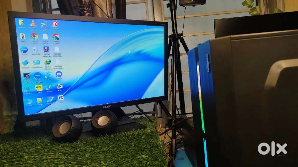 Acer Monitor + RGB Gaming Desktop  4GB GT730  8GB RAM  Full Setup