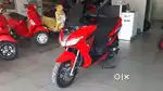 Aprilia SXR 160 scooter RED VIP