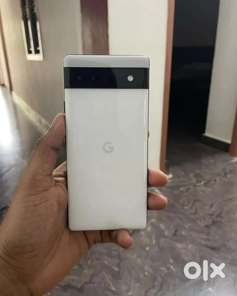 Pixel 6a 1 year old