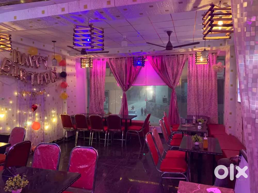 THE LOLLYPOP RESTAURANT