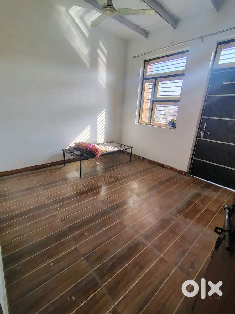 2 room, open kitchen and bathroom