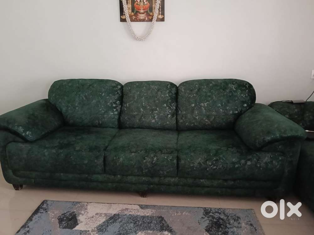 Classy and elegant Sofa for Sale