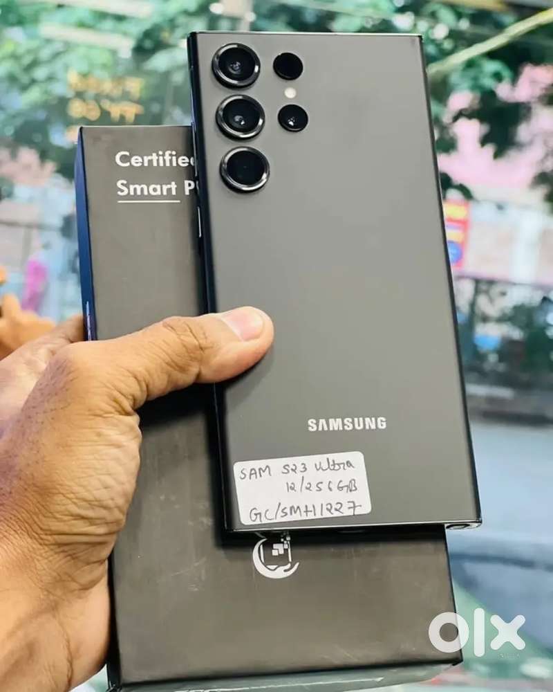 Selling my old sumsung s23 ultra Need urgent money