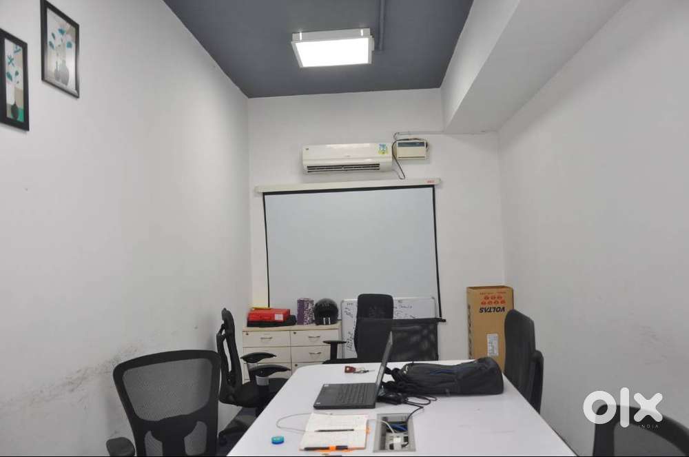 Flexible and Spacious Workspace in Vadapalani