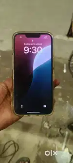 iPhone 13 Sal Bhar ka Chala hua h charger paper hoga