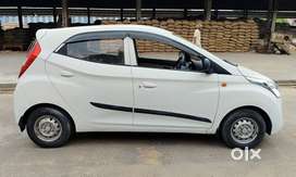 Hyundai EON 2012 Petrol Well Maintained