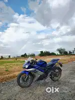Yamaha R15 v2