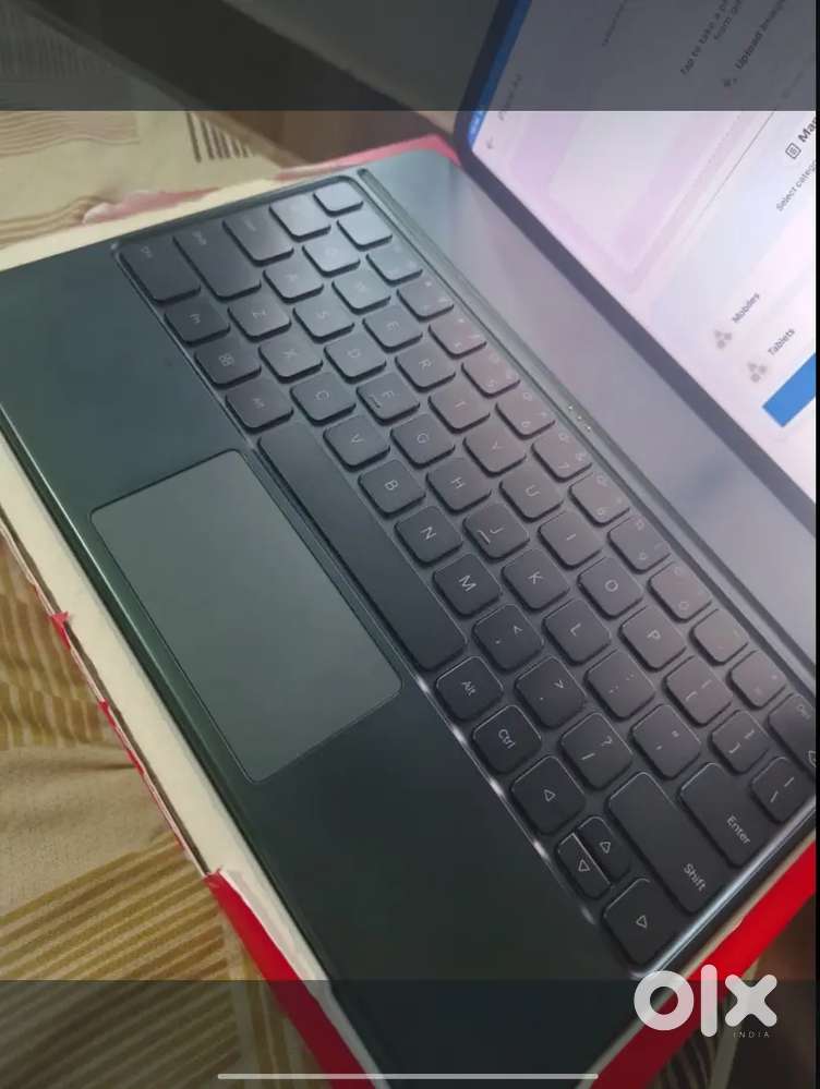 Oneplus pad magnetic keyboard