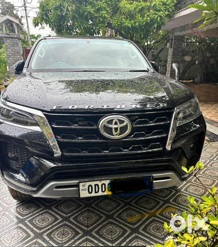 Toyota Fortuner Diesel 17206 Km Driven