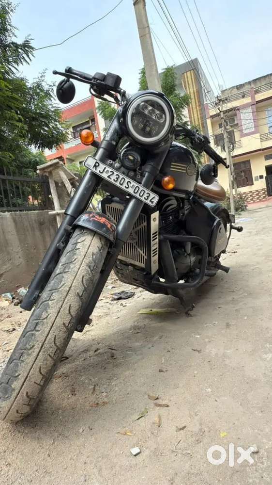 JAWA PERAK PETROL 2020 MODEL