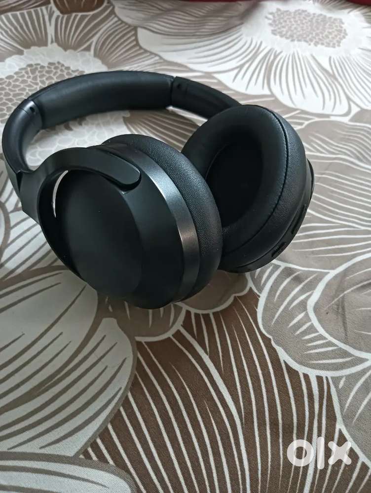 Boult headphones