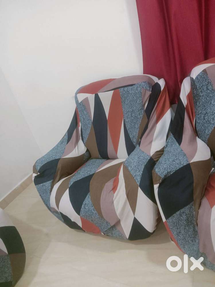Recliner sofas