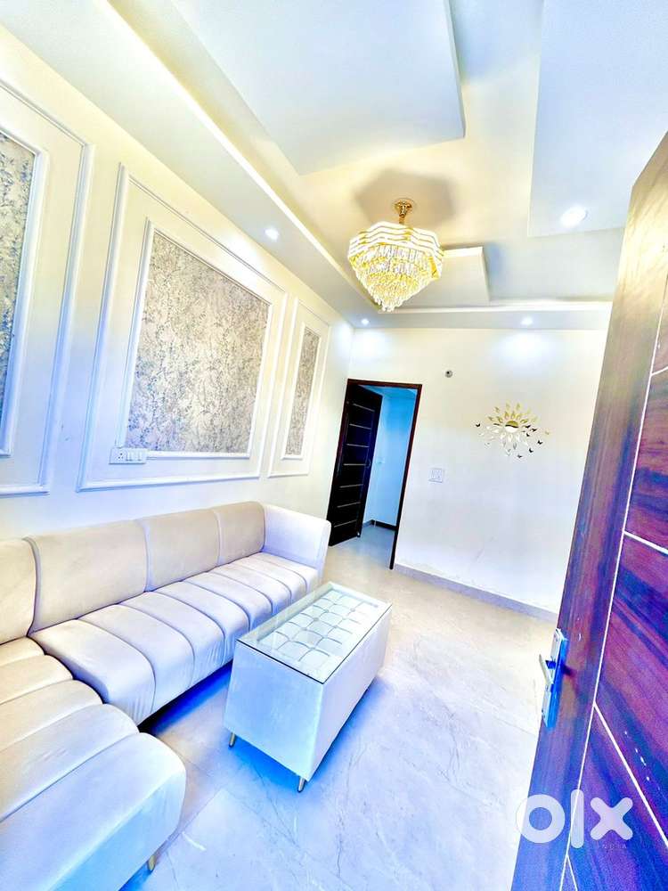 1BHK READY TO MOVE FLAT FOR SALE IN JUST 22.90lac Sector 115 Ajit City