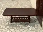 Sofa table in good condition