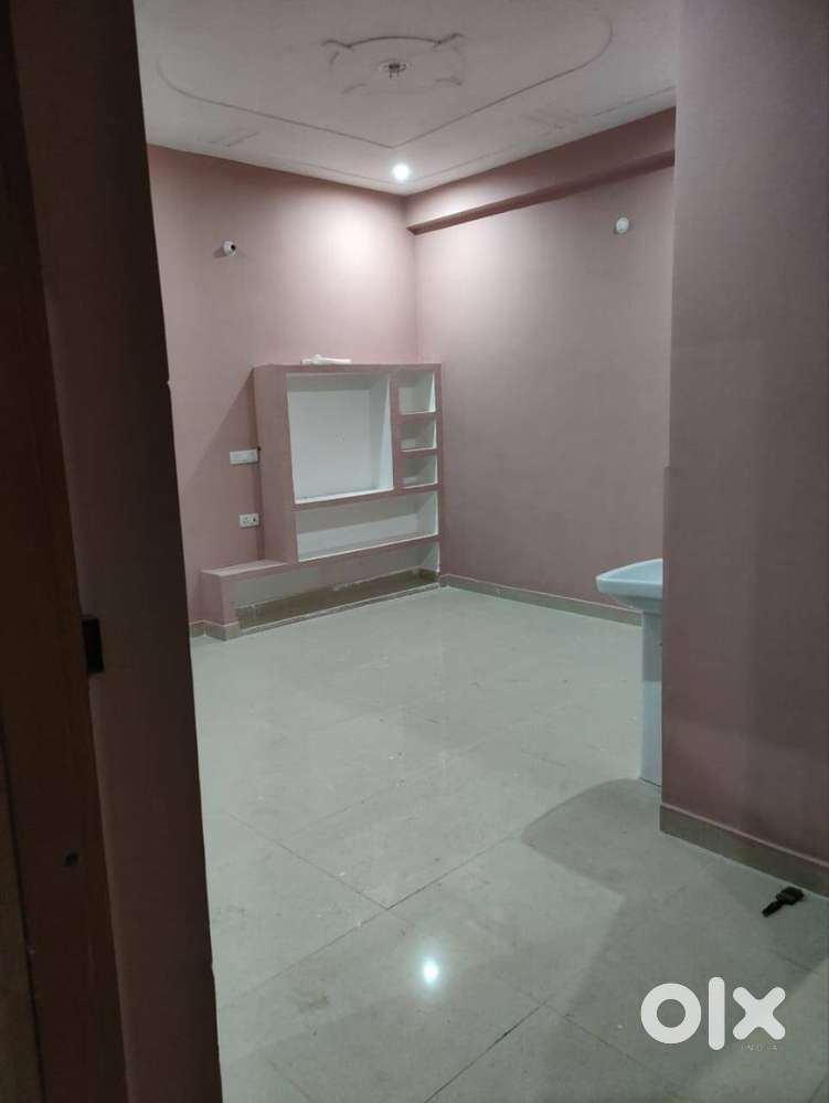 2 ROOMSET  INDEPENDENT FLOOR INDIRA NAGAR