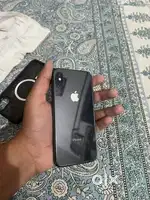 Iphone X with wireless powerbank