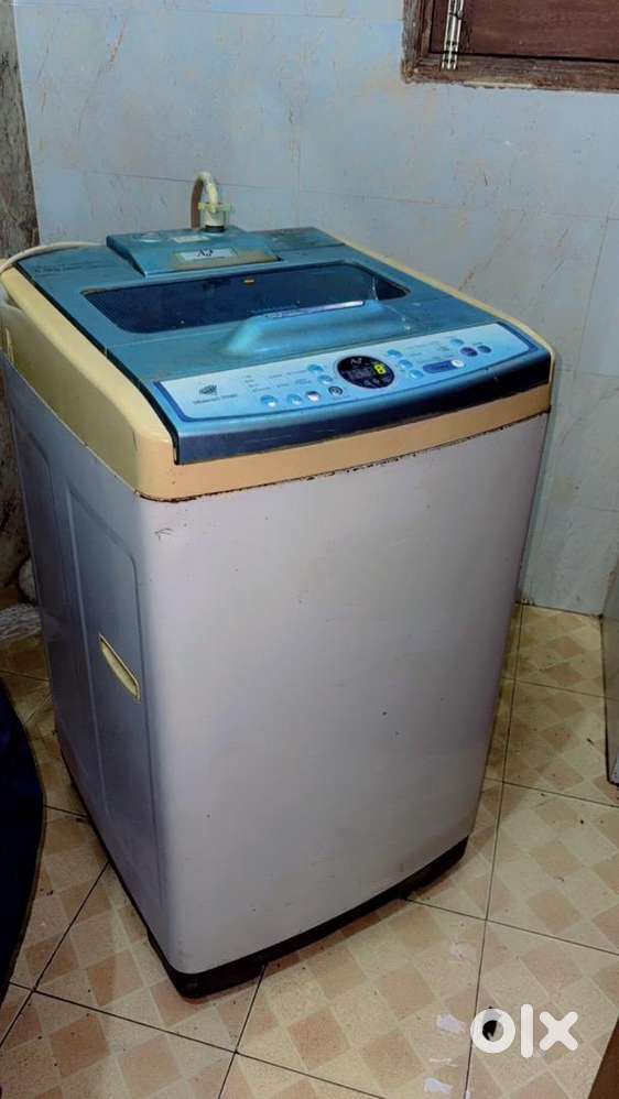 Fully automatic washing machine  7000