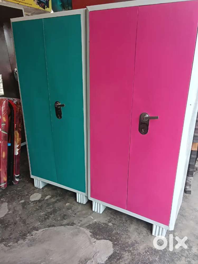 Iron wardrobe almirah