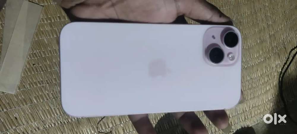 iPhone 15 128 bt 88%
