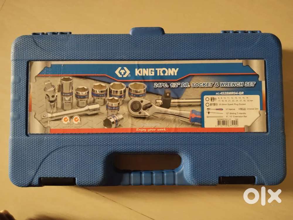 Branded 24 piece Socket and wrench set