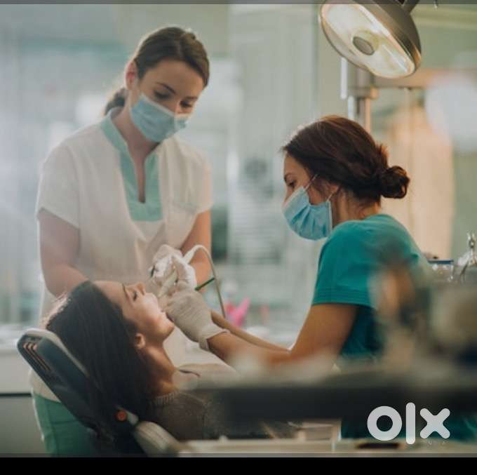 Dental assiatant