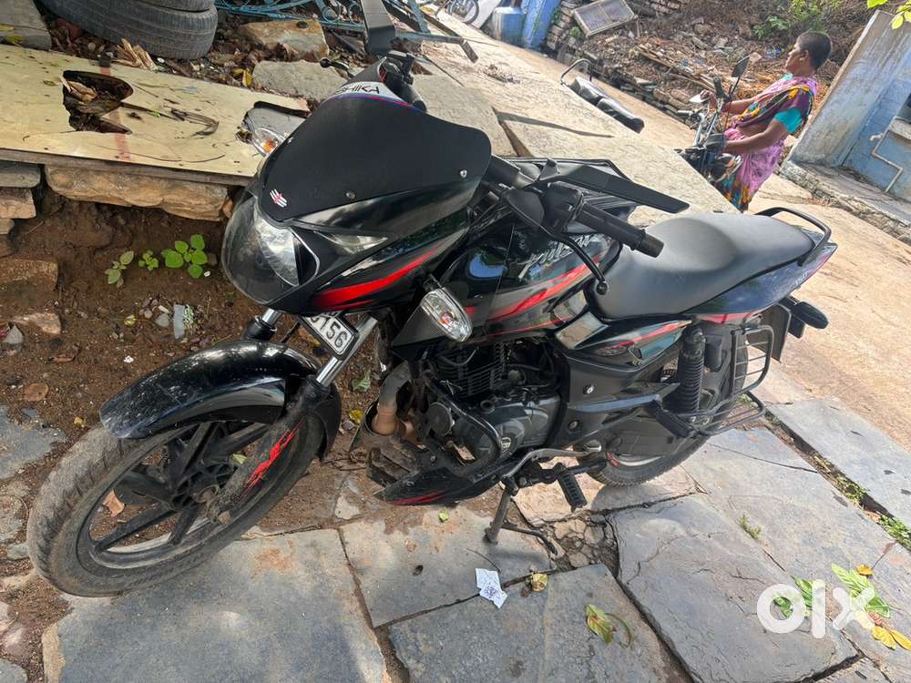 Pulsar 150