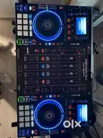 Pro DJ Controller – Denon DJ MCX8000