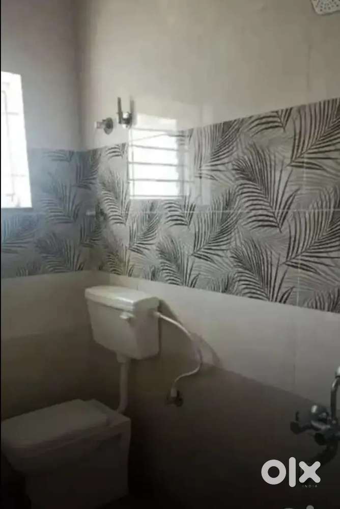 1rk house for rent (Bachelor allowed only girls)