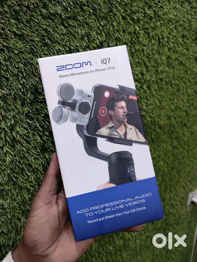 ZOOM iQ7 Stereo Microphone For iPhone and iPad