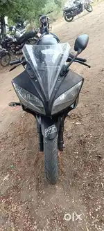 Yamaha R15