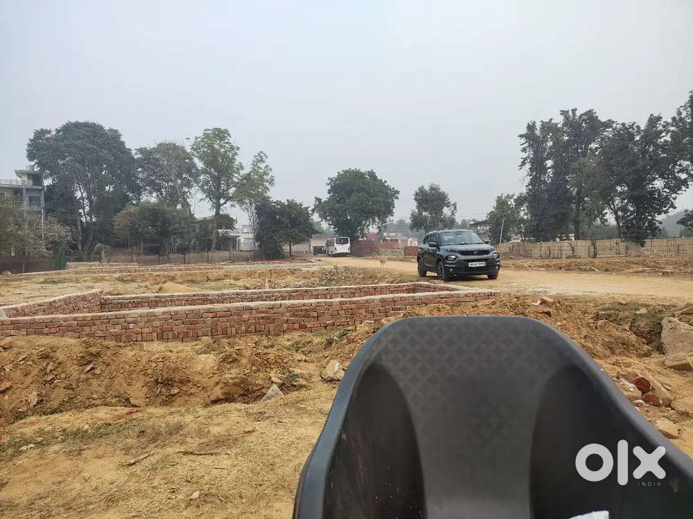 75 gaj shop commercial shop 25ft road