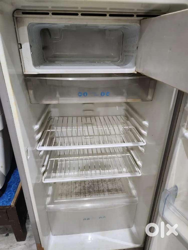 165 Litre LG Fridge