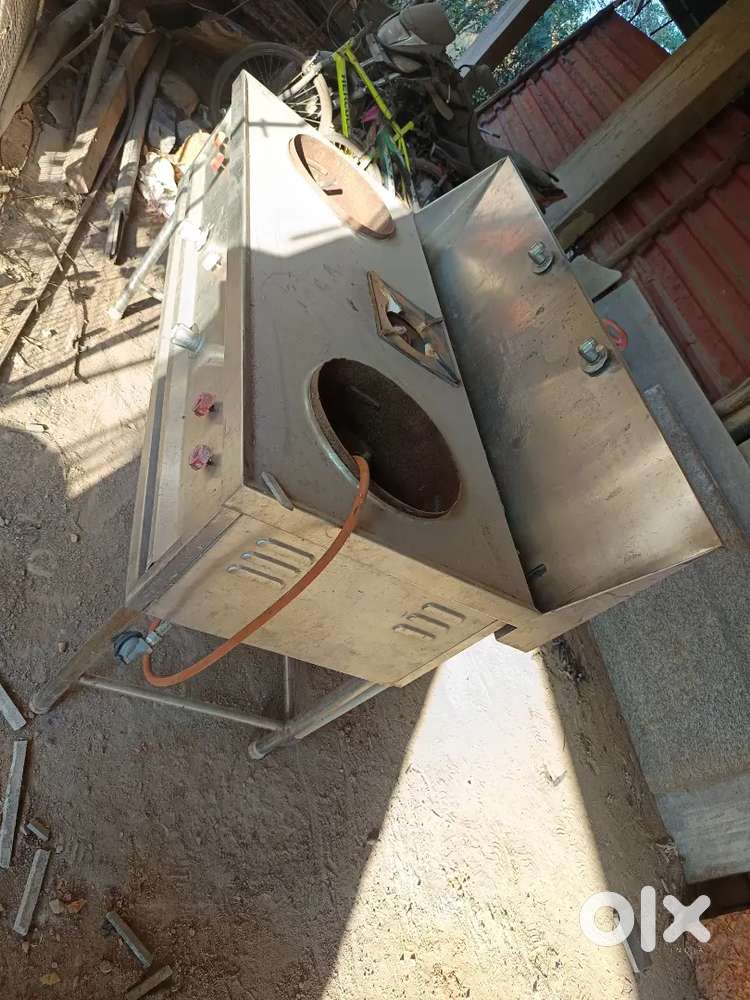 Stalin Steel hotel cooking range