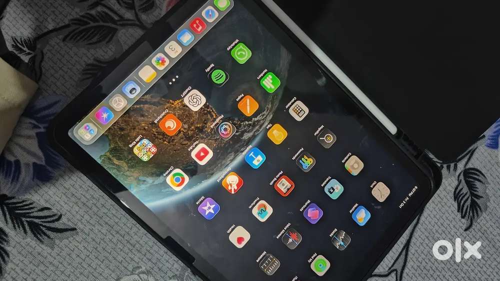 IPad Air m3 (256 GB Wi-Fi only)with Apple pencil pro,Purchase on 1 Oct