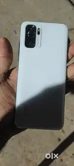 Realme 11 es