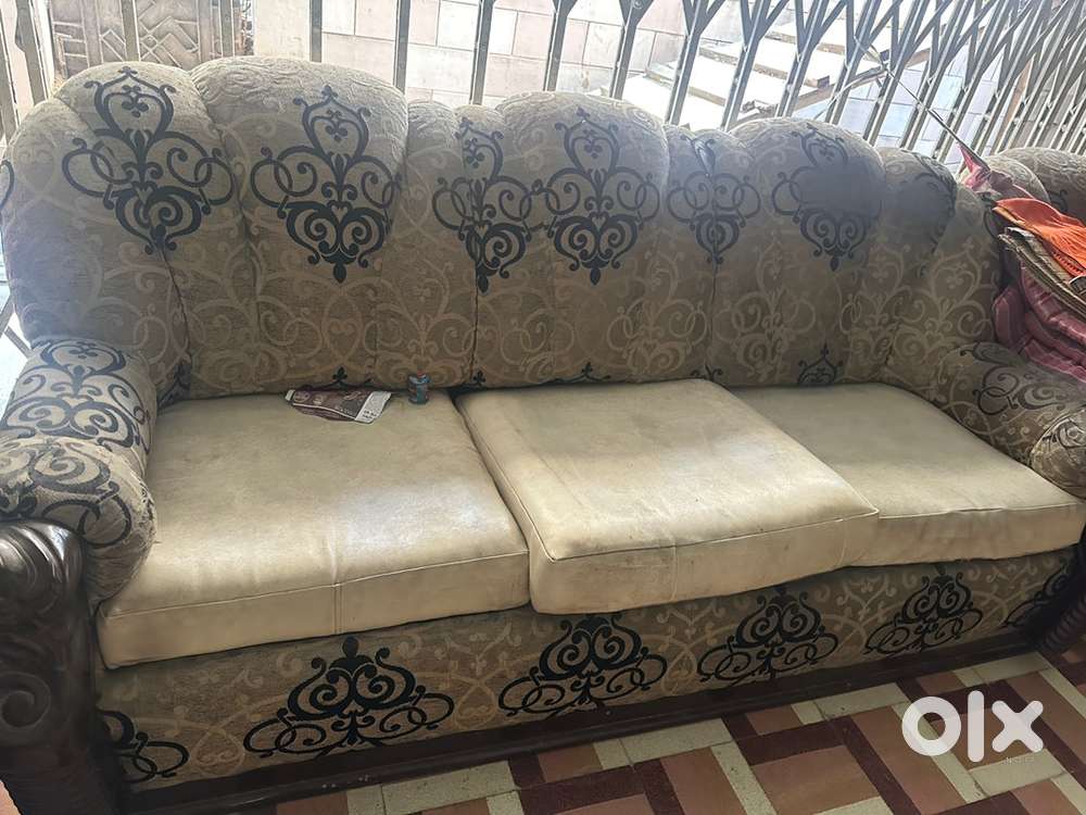 3+1+1 sofa set