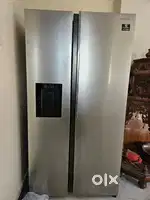 Samsung 676 ltr Double Door with dispenser
