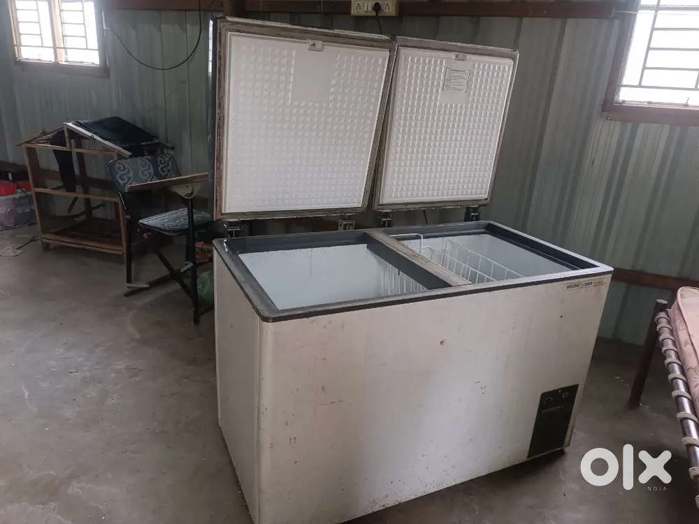 Deep Freezer - Voltas