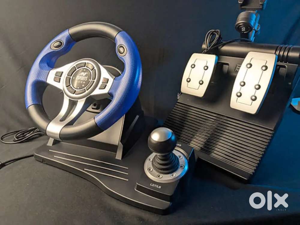 Steering wheel ant sports good condition