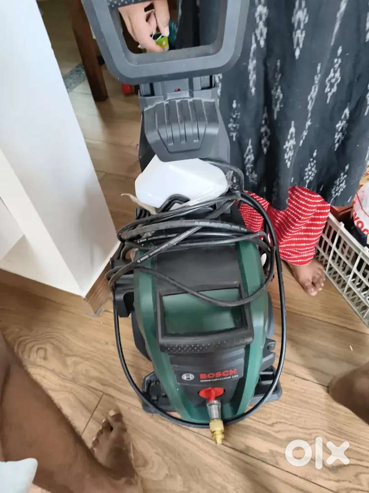 Bosch car cleaning machine