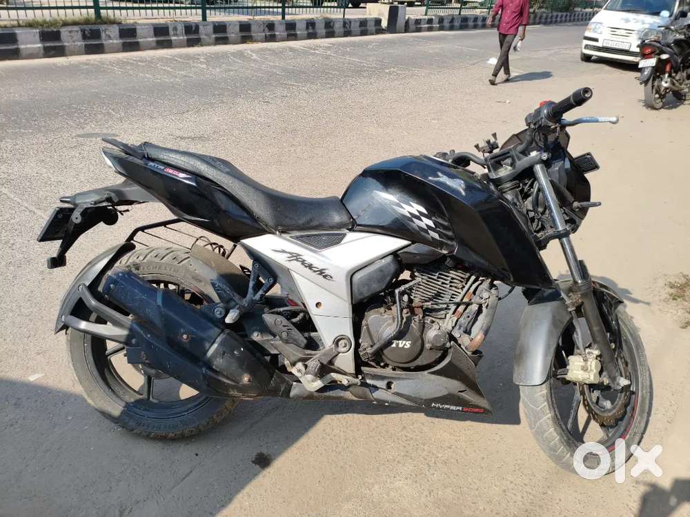 Apachi 160 4v best condition no accident