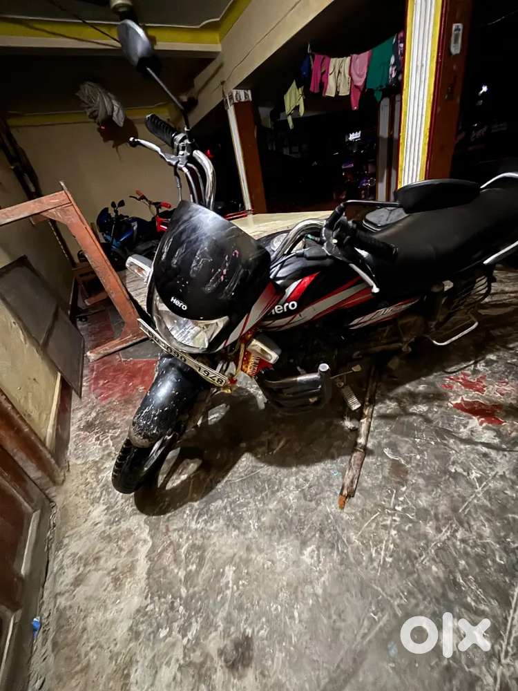 hf deluxe full paper ok hai insurance tak complete hai