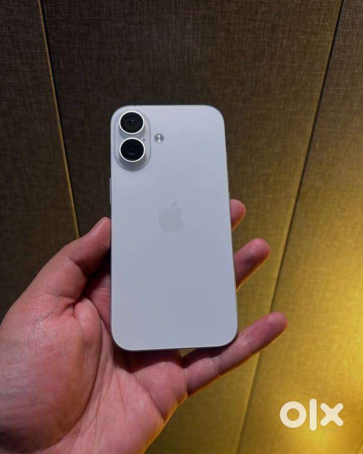 I want to sell my 4 months old I phone 16 in white olour 128gb. Need