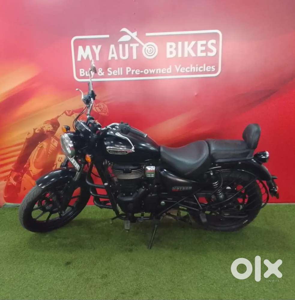 Royal Enfield-Meteor350-2021-(11200km)