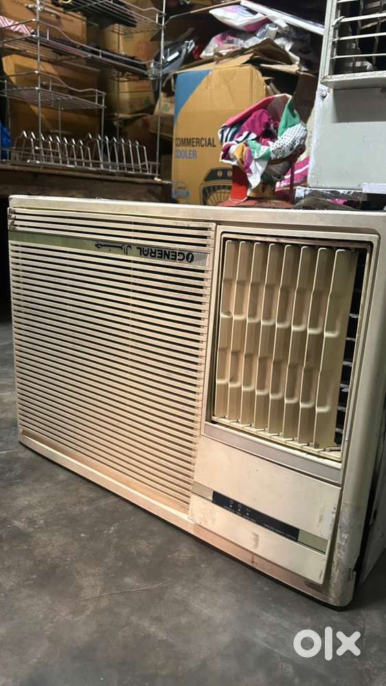 I General 1.5 Ton AC in working condition