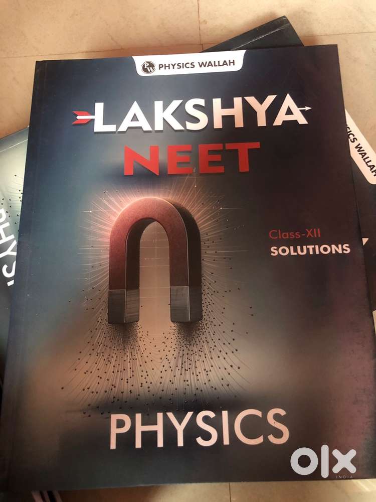 NEET preparation book PHYSICS CHEMISTRY BIOLOGY