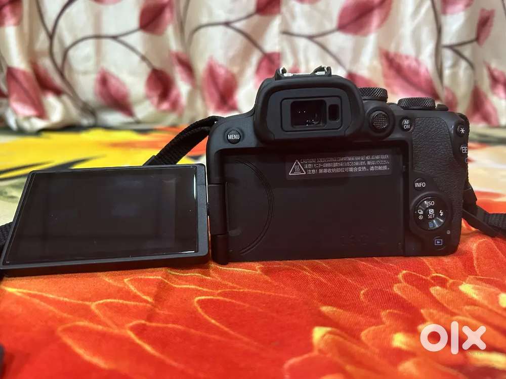 Canon R10 with 18-45 lens A1 condition