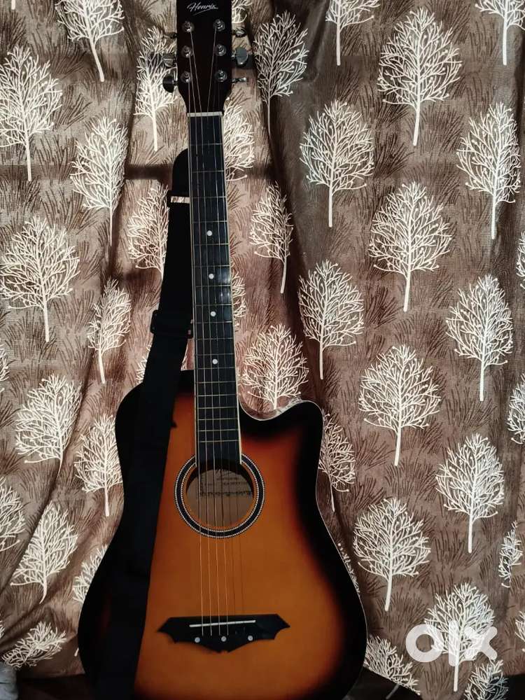 Henrix 38inches acoustic guitar