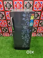^•√ Samsung 220 ltrs 5 blue flower with beaz in great condition -_/